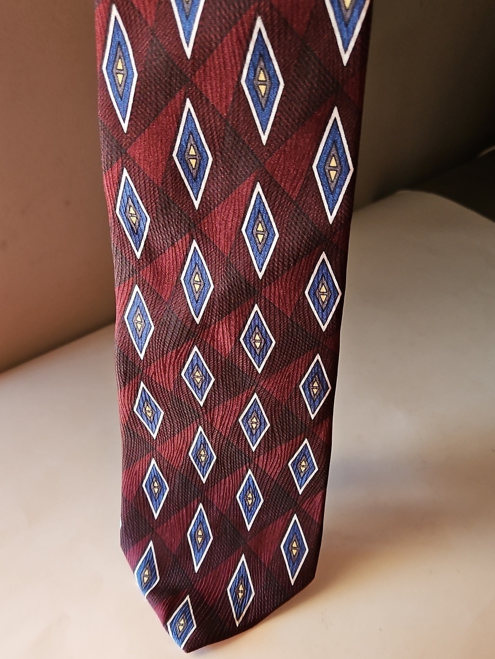 PATRICK JAMES PURVEYOR TO GENTLEMEN SILK MAROON/NAVY TIE
